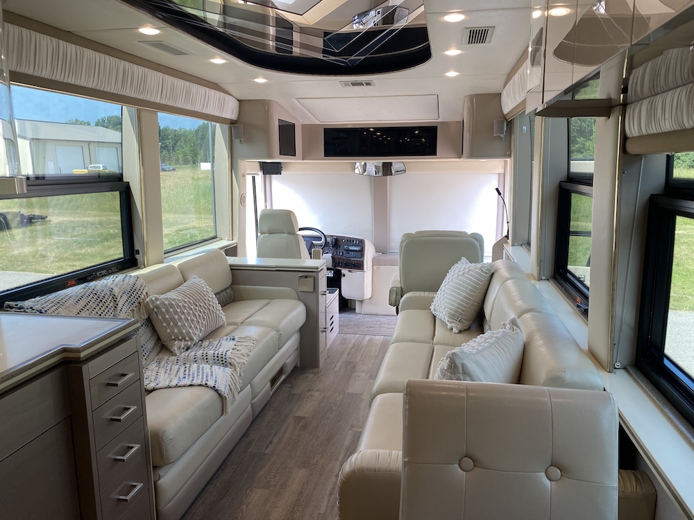 2001 Prevost Angola XLII For Sale
