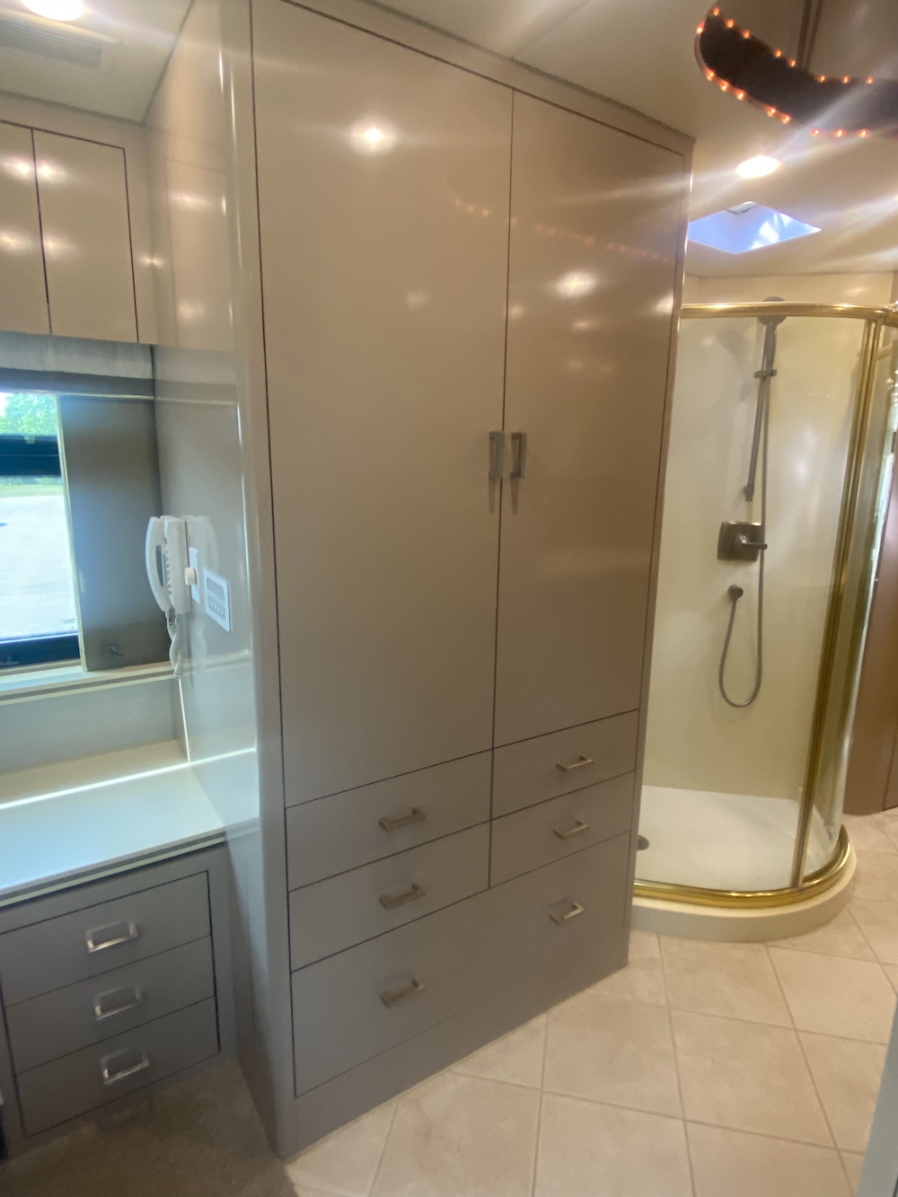 2001 Prevost Angola XLII For Sale