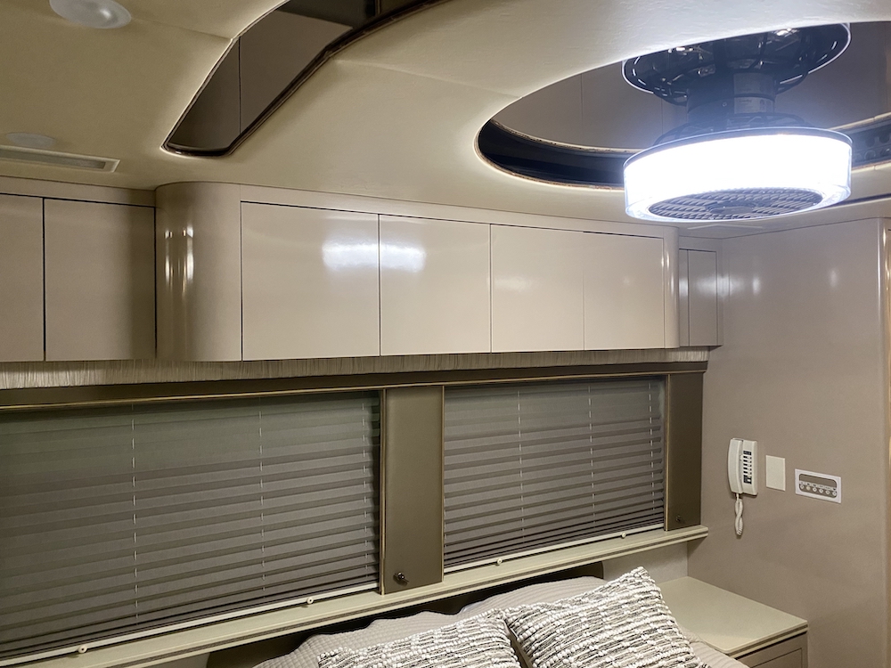 2001 Prevost Angola XLII For Sale