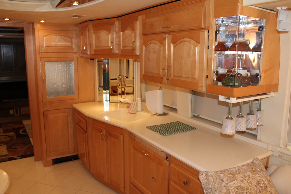 2000 Prevost Country Coach XL For Sale