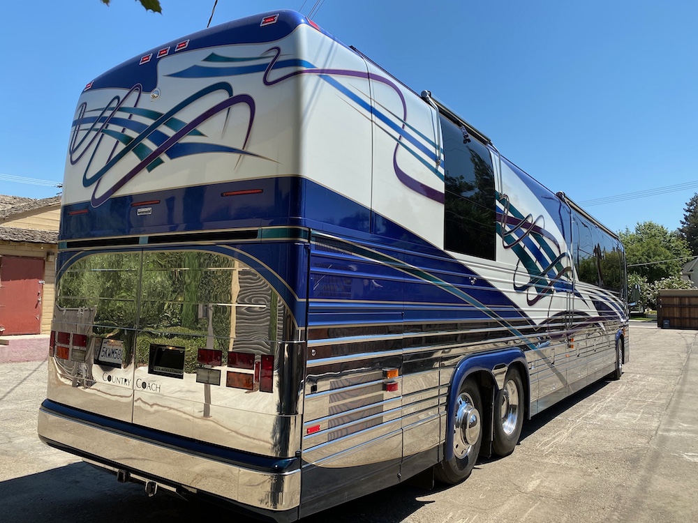 2001 Prevost Country Coach XLII For Sale