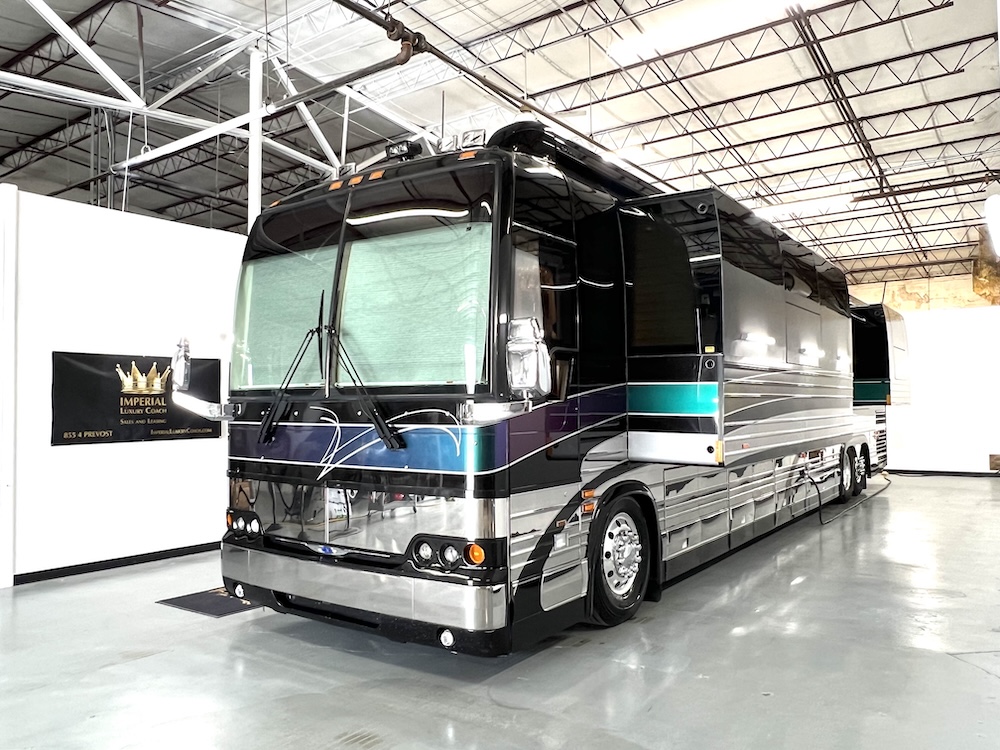 2001 Prevost Country Coach XLII For Sale