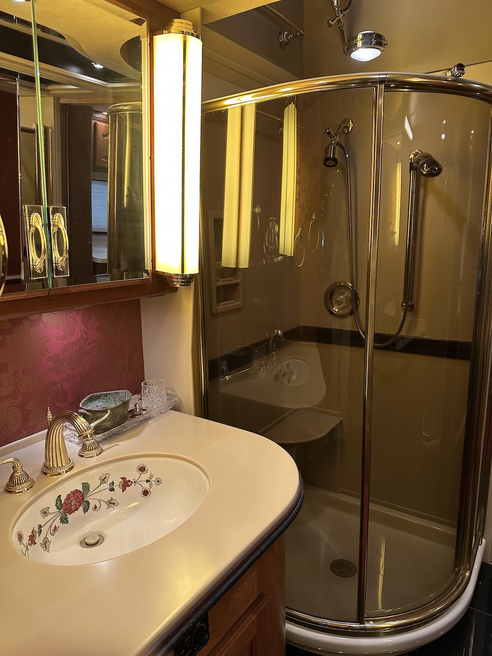 2001 Prevost Country Coach XLII For Sale