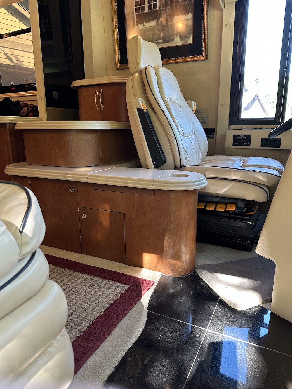 2001 Prevost Country Coach XLII For Sale