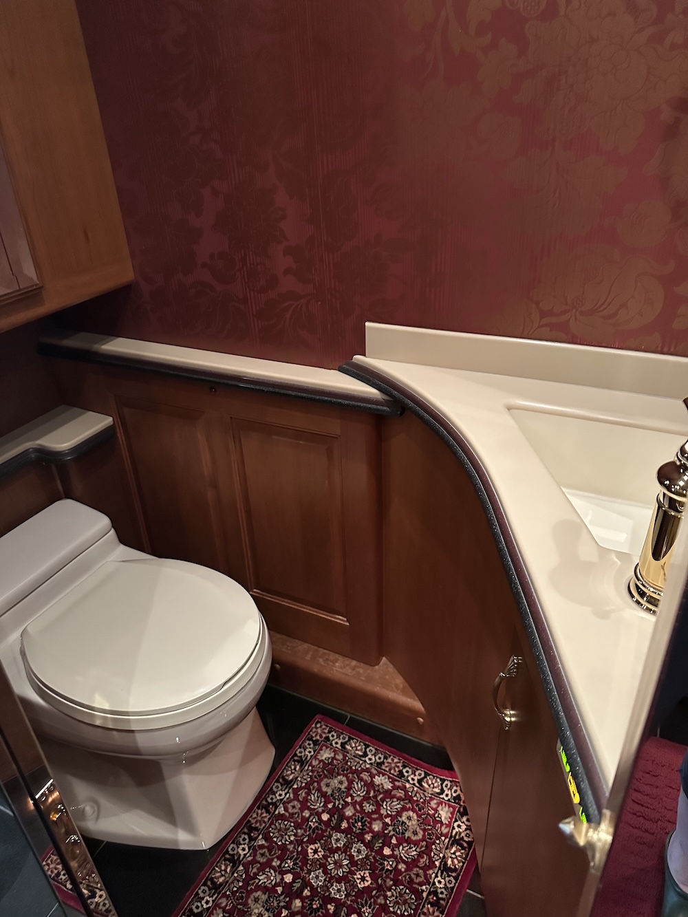 2001 Prevost Country Coach XLII For Sale