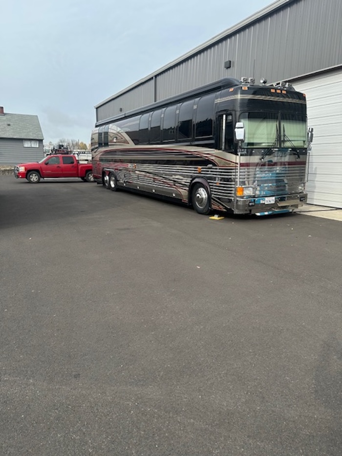 2001 Prevost Country Coach XL For Sale