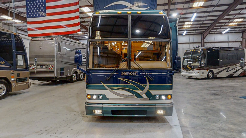 2001 Prevost Featherlite H3-45 For Sale