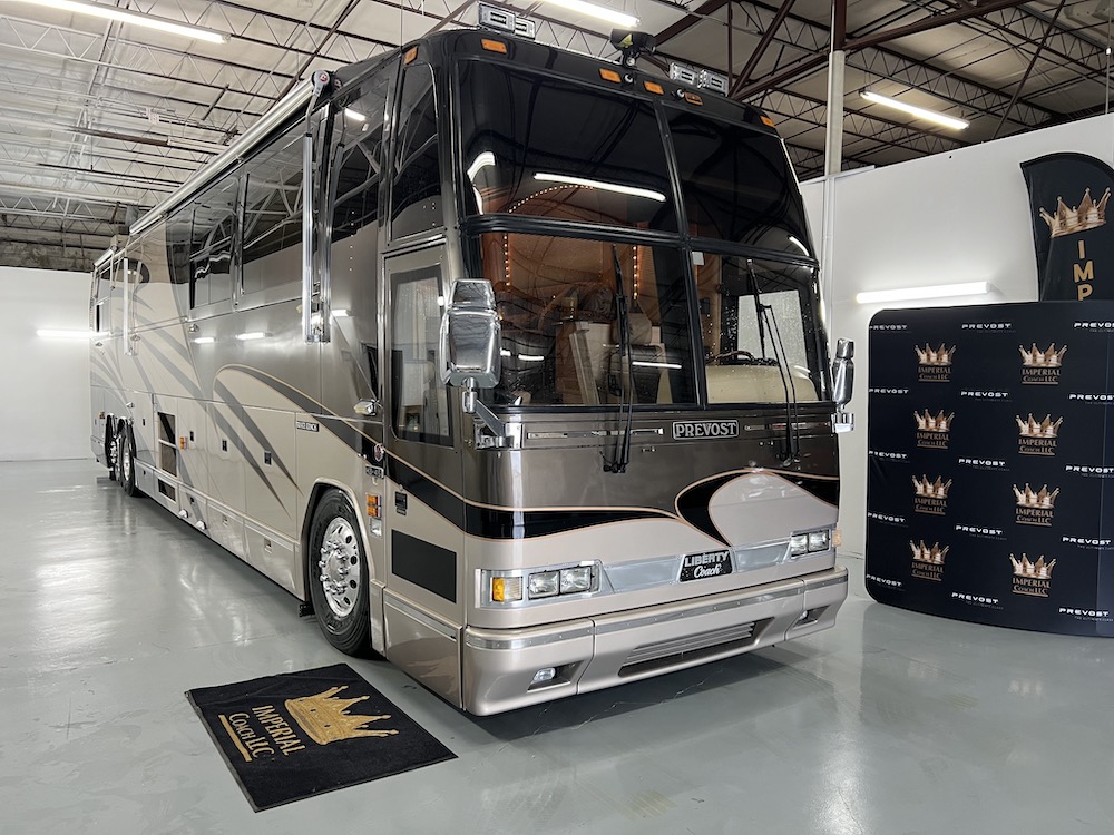 2001 Prevost Liberty H3-45 For Sale