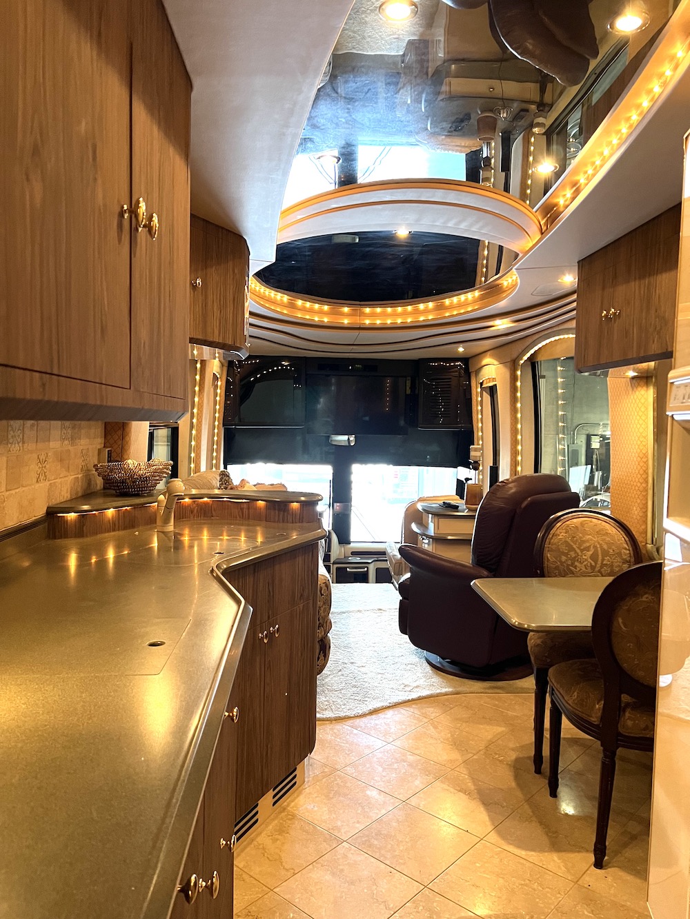 2001 Prevost Liberty H3-45 For Sale