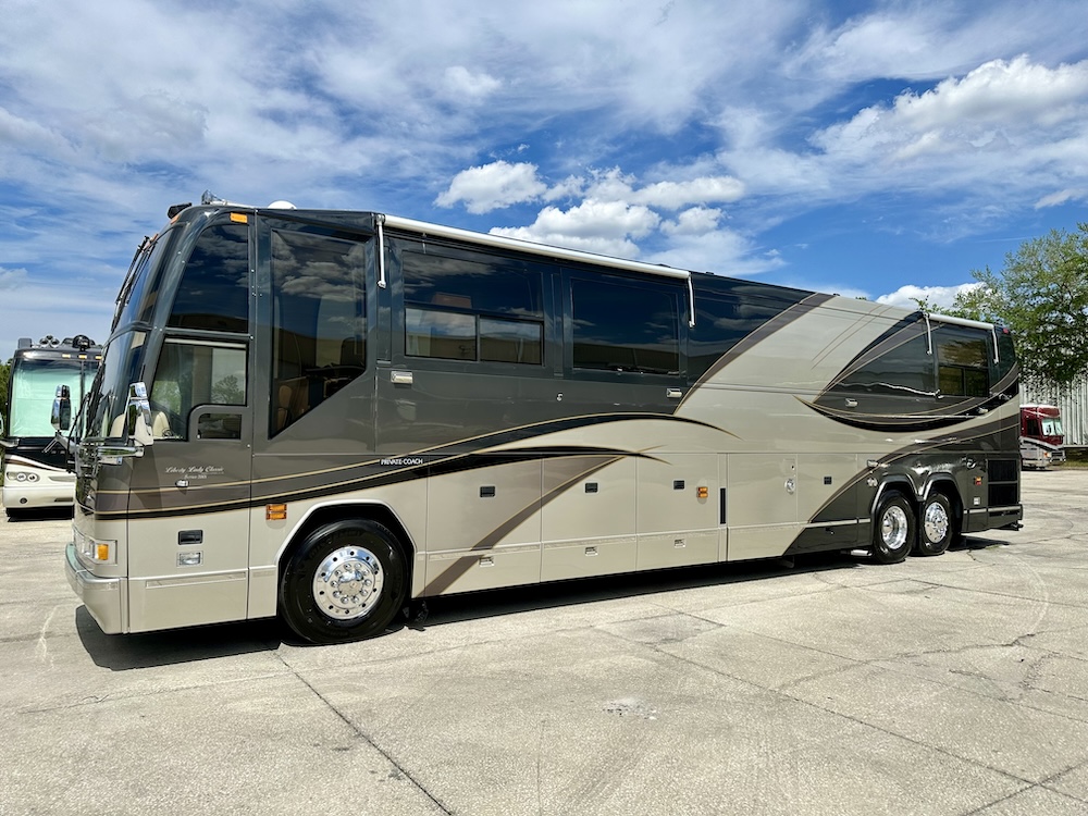 2001 Prevost Liberty H3-45 For Sale