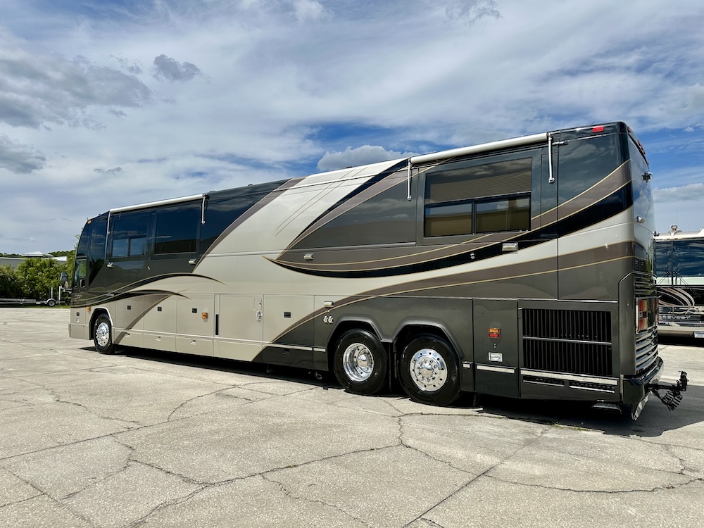 2001 Prevost Liberty H3-45 For Sale