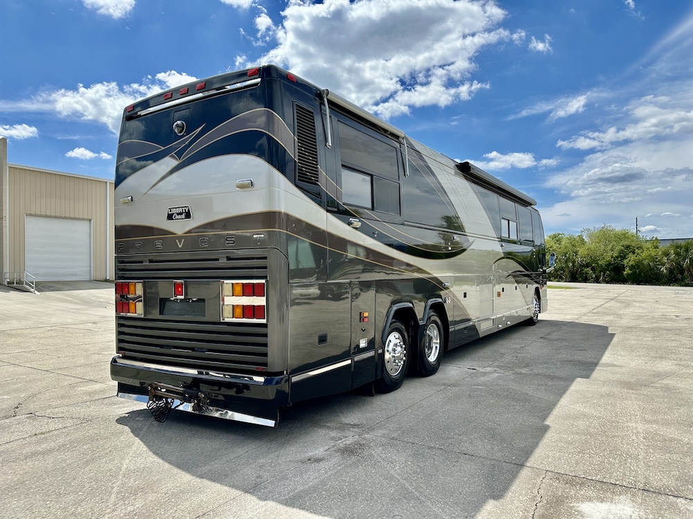 2001 Prevost Liberty H3-45 For Sale