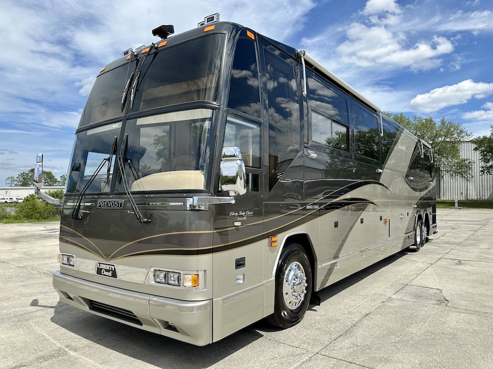 2001 Prevost Liberty H3-45 For Sale