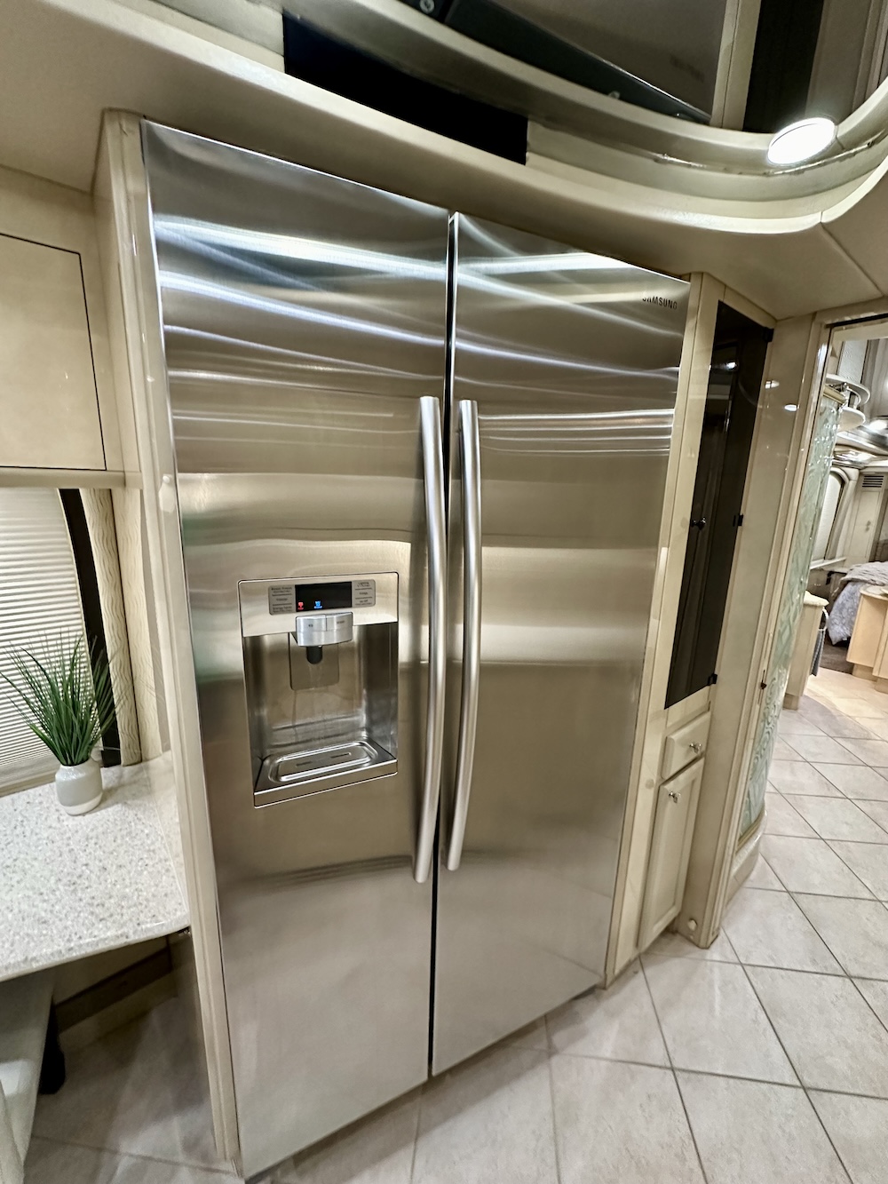 2001 Prevost Liberty H3-45 For Sale