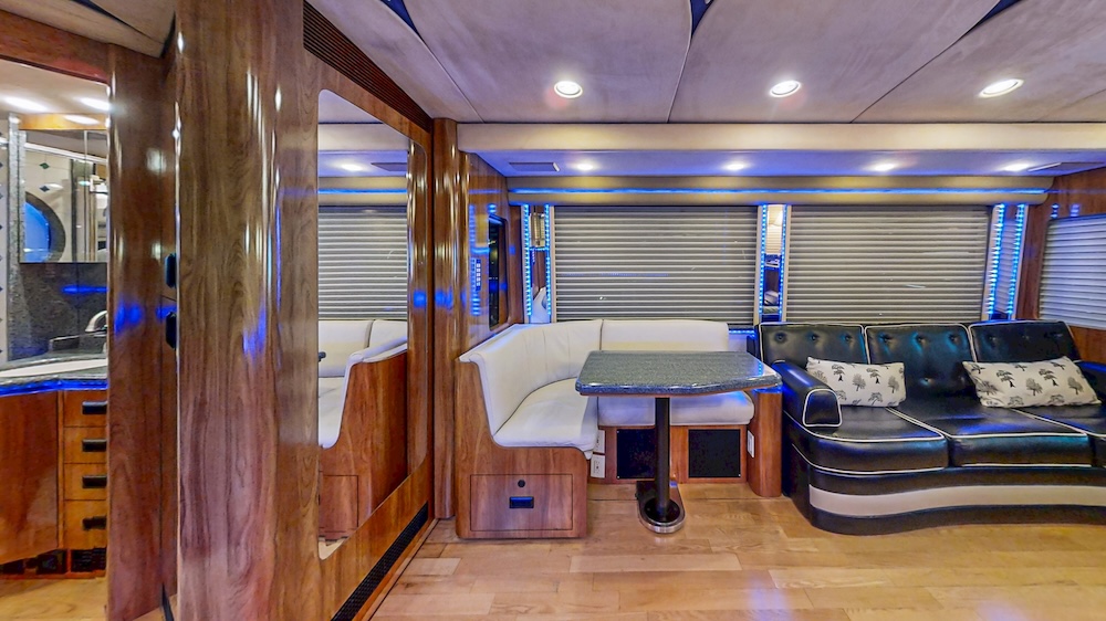 2001 Prevost Marathon B  H3-45 For Sale