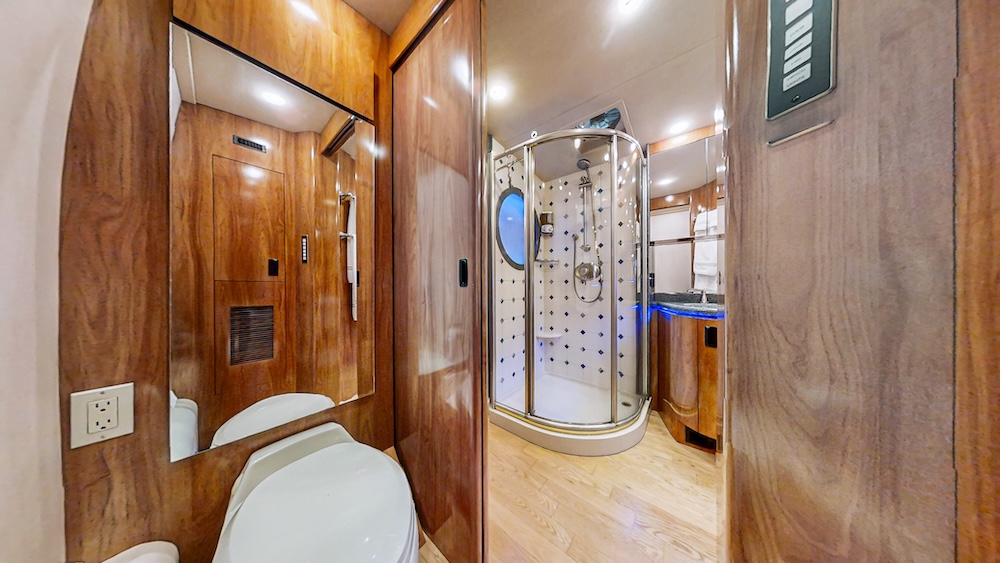 2001 Prevost Marathon B  H3-45 For Sale