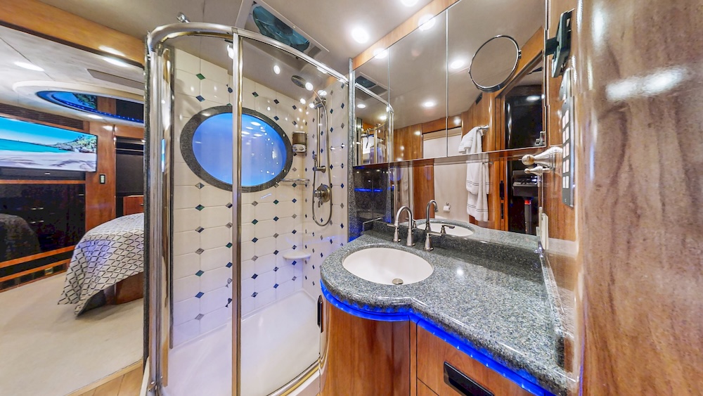2001 Prevost Marathon B  H3-45 For Sale