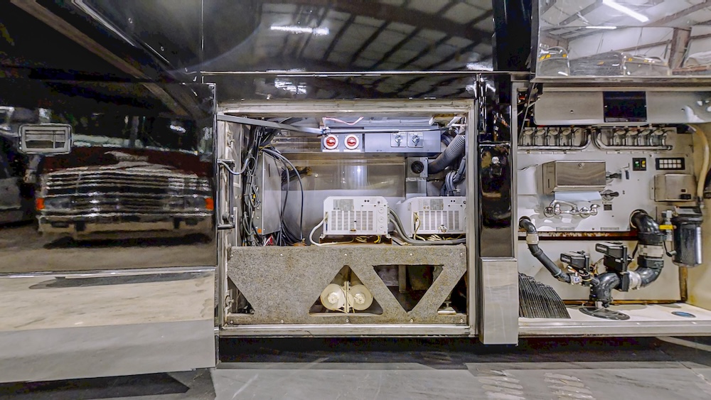 2001 Prevost Marathon B  H3-45 For Sale