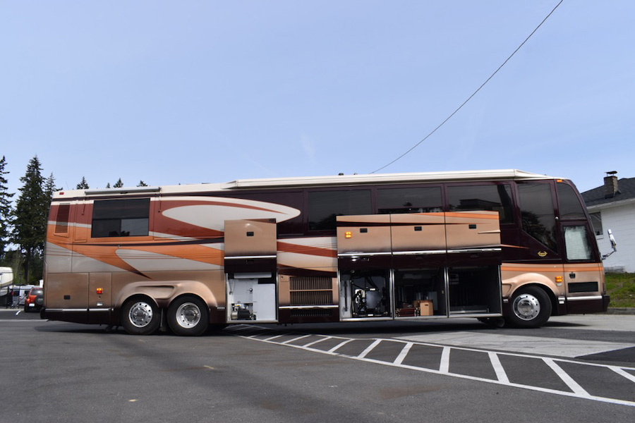 2001 Prevost Marathon H3-45 For Sale