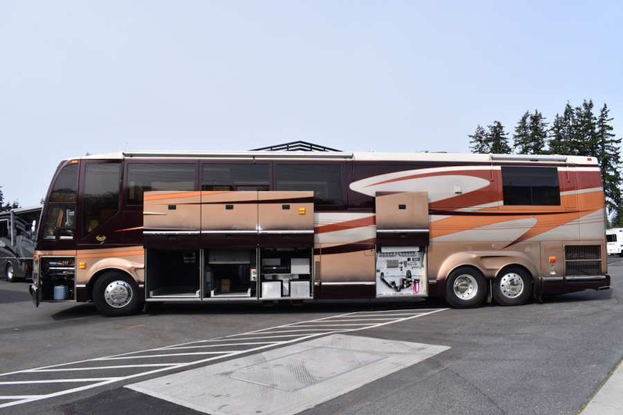 2001 Prevost Marathon H3-45 For Sale