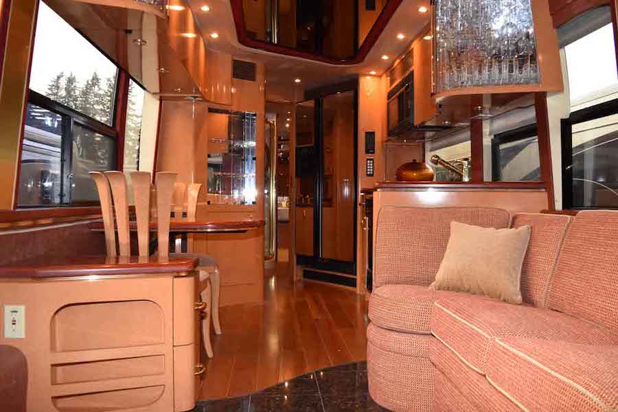 2001 Prevost Marathon H3-45 For Sale