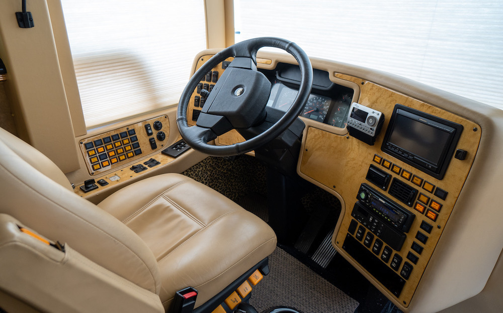 2001 Prevost Marathon XLII For Sale