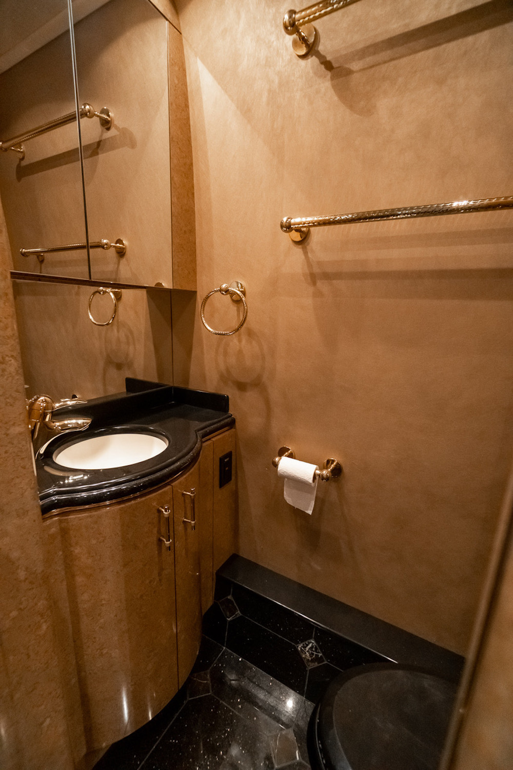 2001 Prevost Marathon XLII For Sale