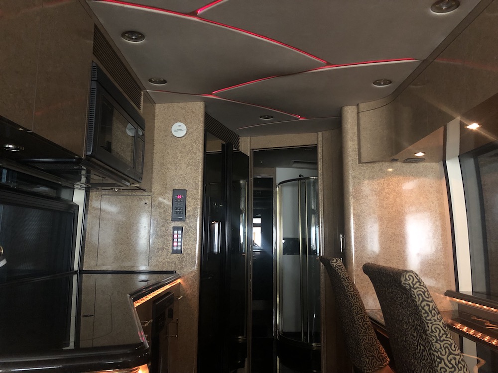 2001 Prevost Marathon XLII For Sale