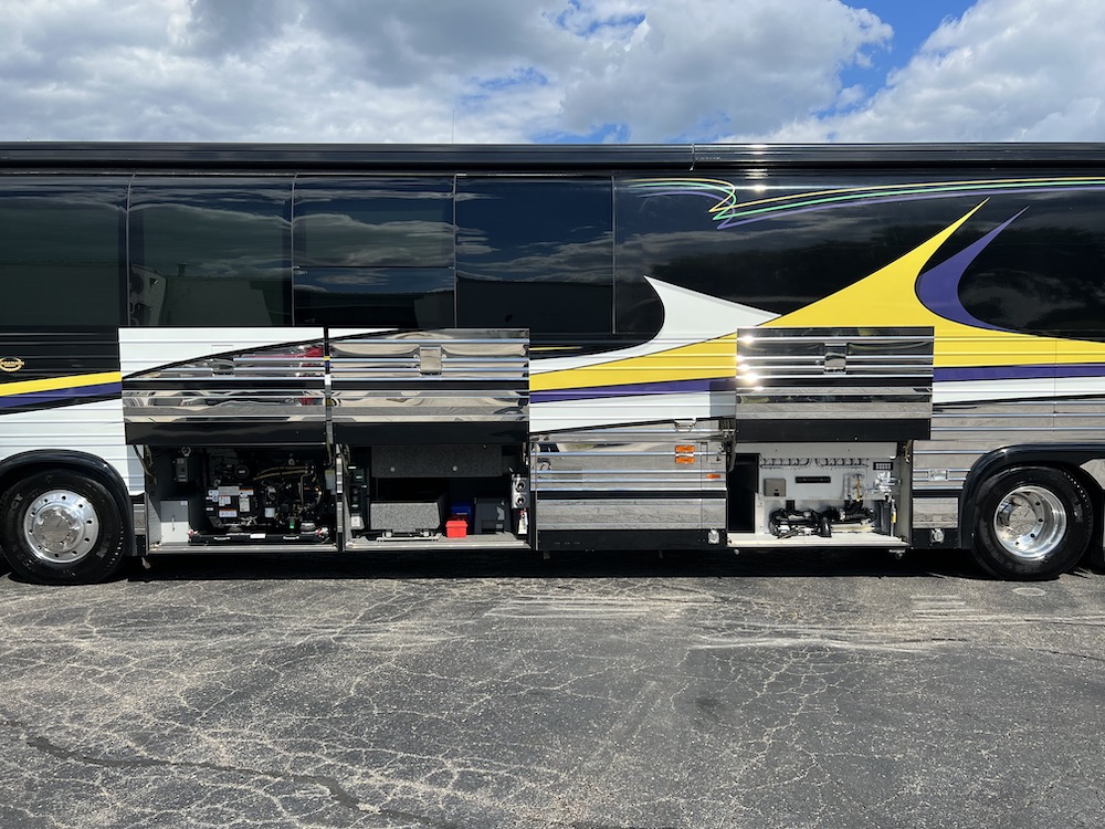 2001 Prevost Marathon XLII For Sale