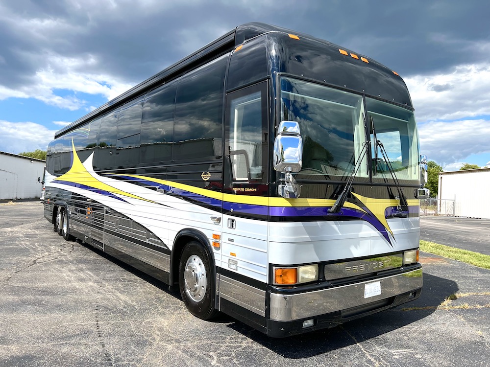 2001 Prevost Marathon XLII For Sale