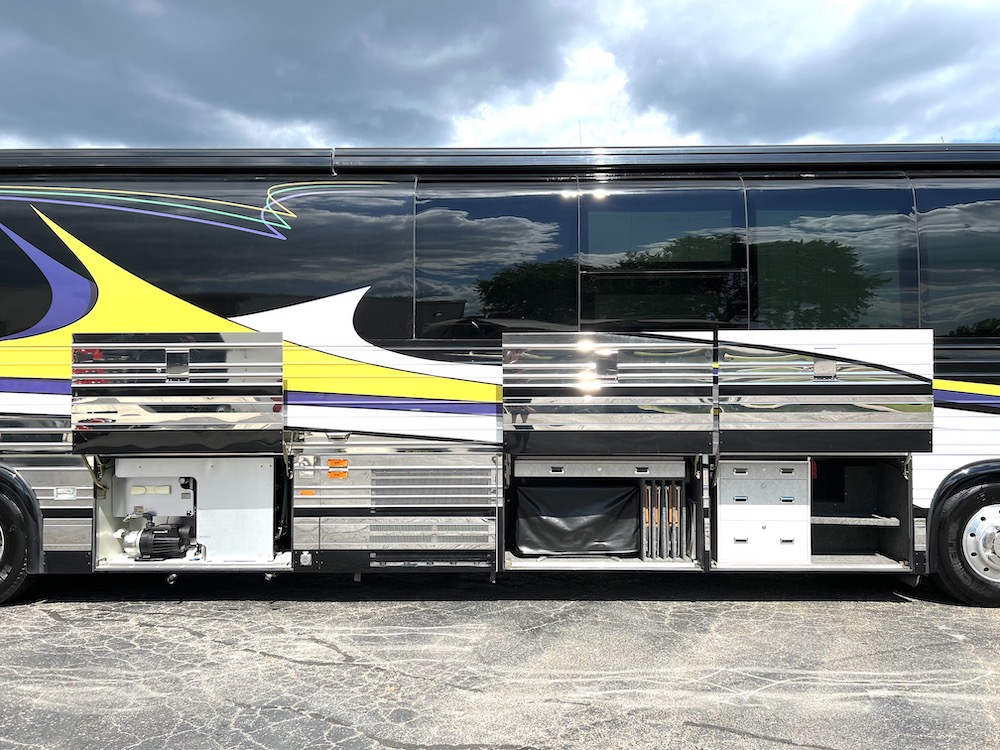 2001 Prevost Marathon XLII For Sale