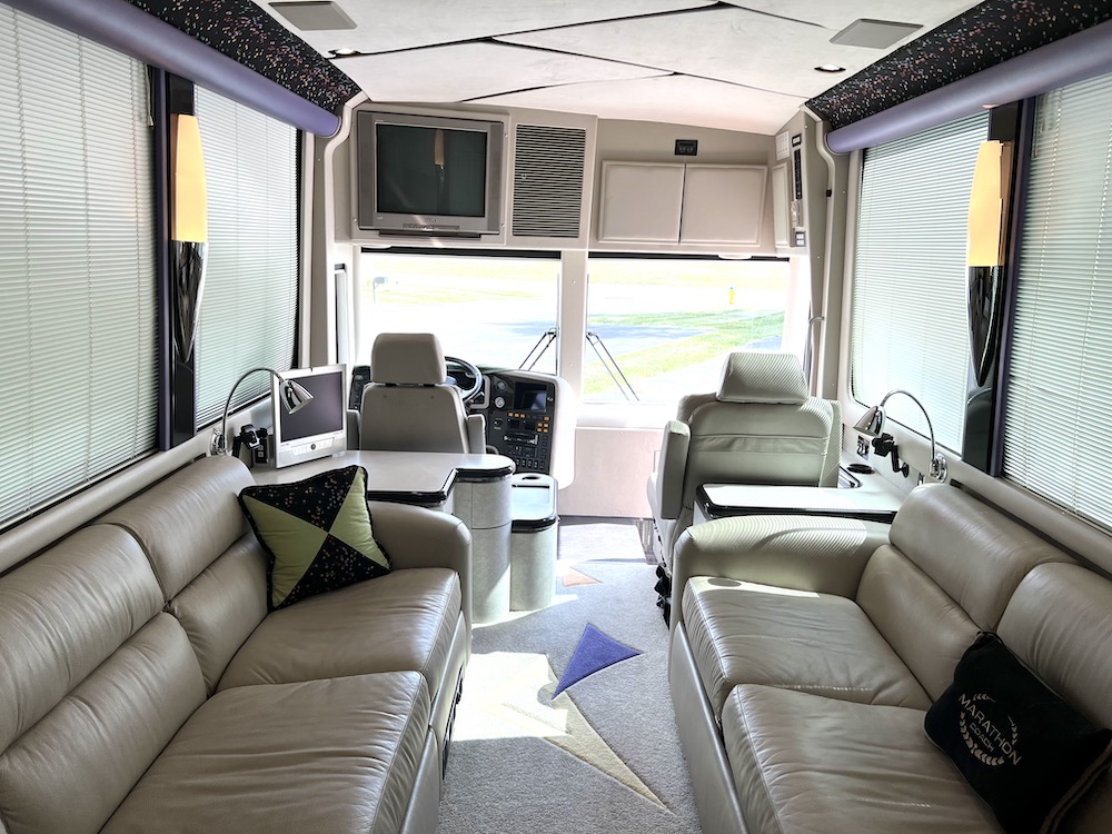 2001 Prevost Marathon XLII For Sale