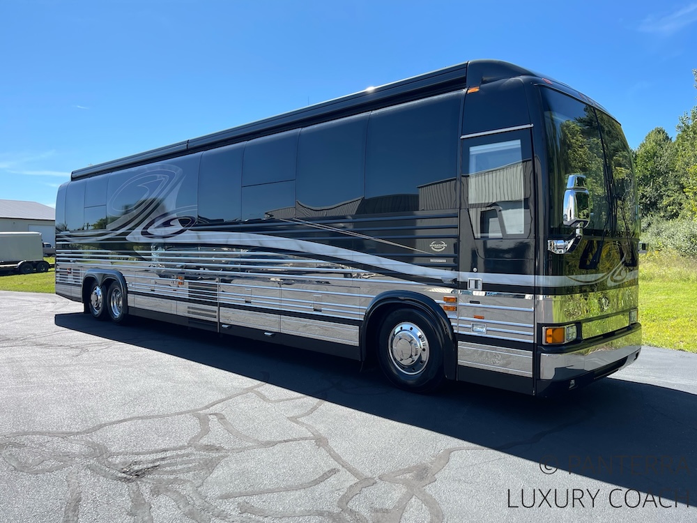 2001 Prevost Marathon XLII Non Slide