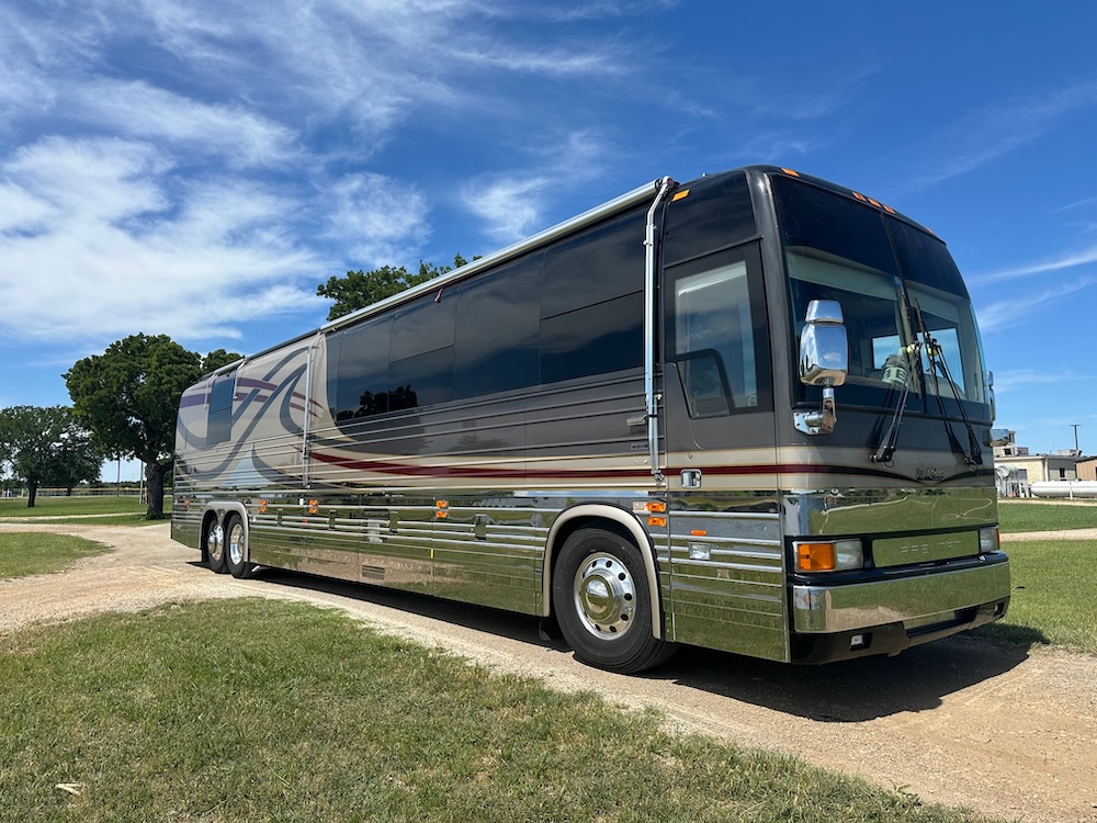 2001 Prevost Royale XLII For Sale