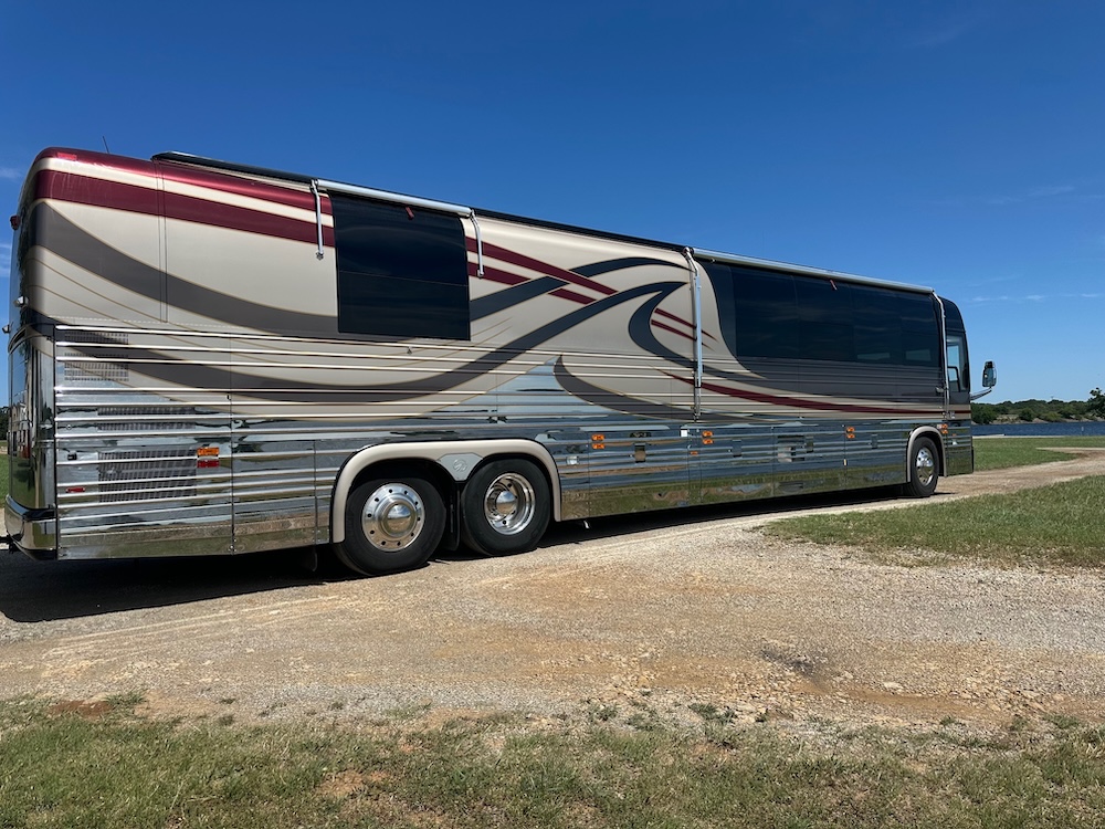 2001 Prevost Royale XLII For Sale