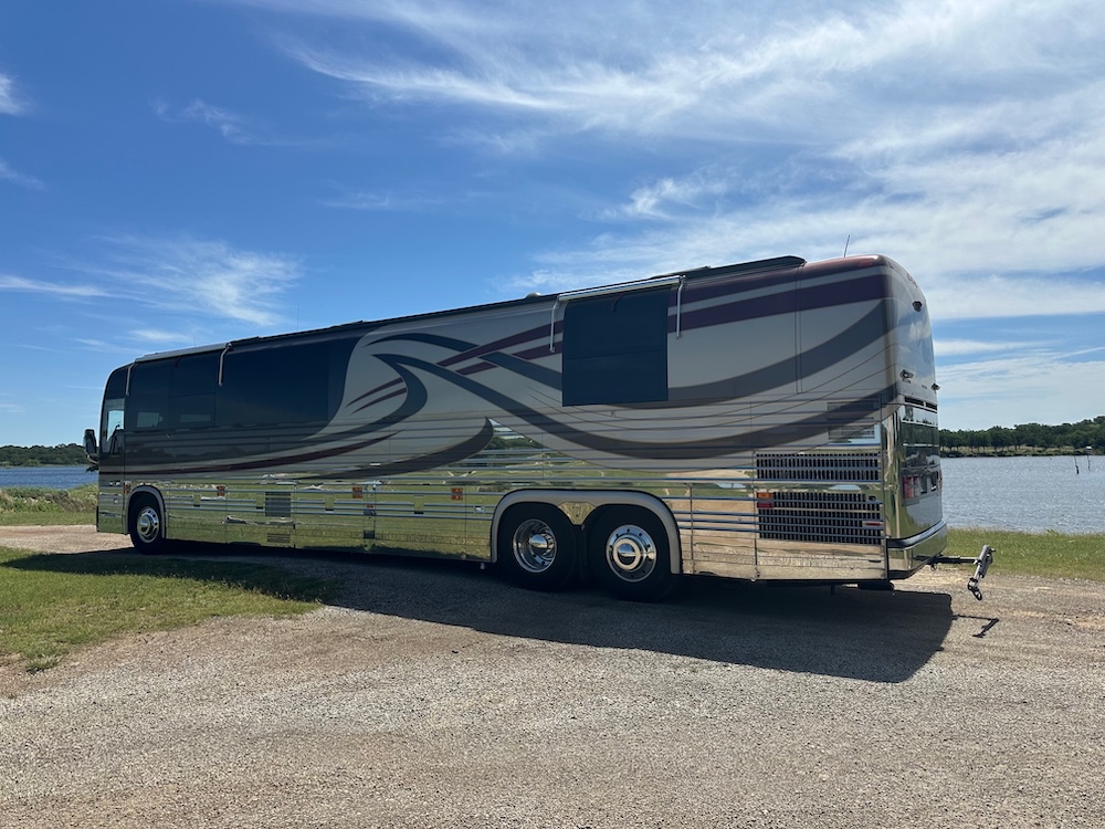 2001 Prevost Royale XLII For Sale