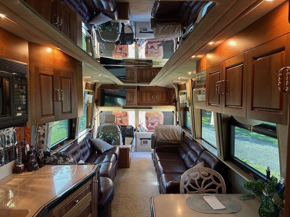 2001 Prevost Royale XLII For Sale