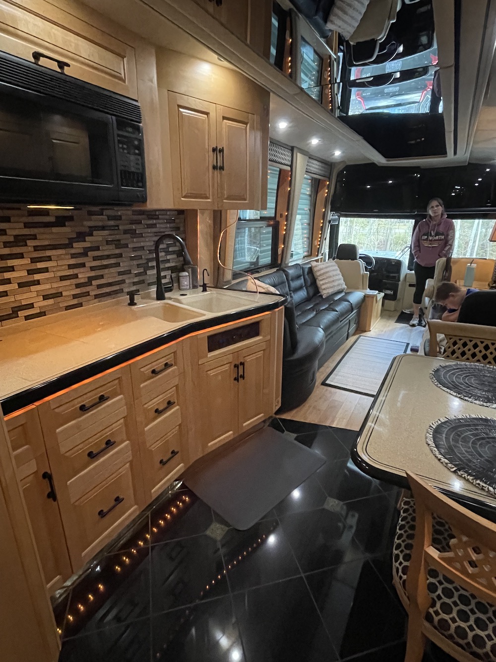 2001 Prevost Royale XLII For Sale