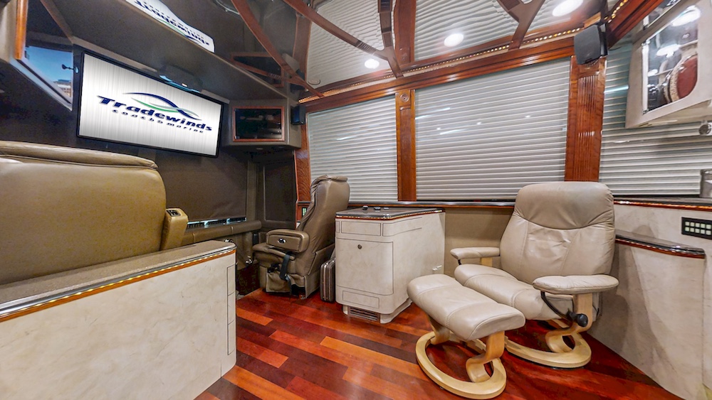 2001 Prevost Vision XLII For Sale