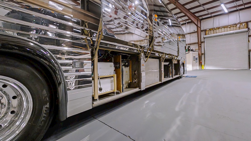 2001 Prevost Vision XLII For Sale