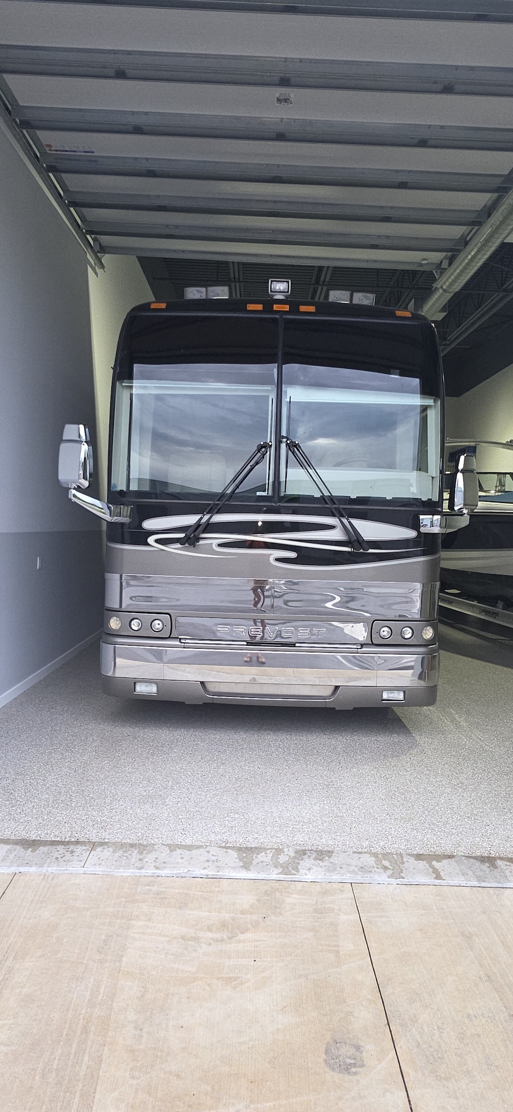 2002 Prevost AmericanXLII For Sale
