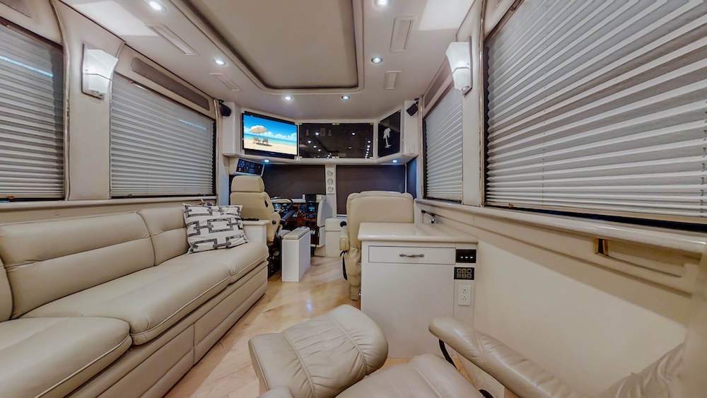 2002 Prevost American XLII For Sale