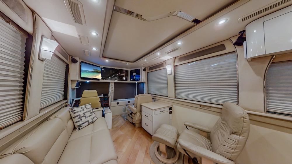 2002 Prevost American XLII For Sale