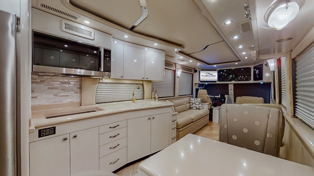 2002 Prevost American XLII For Sale