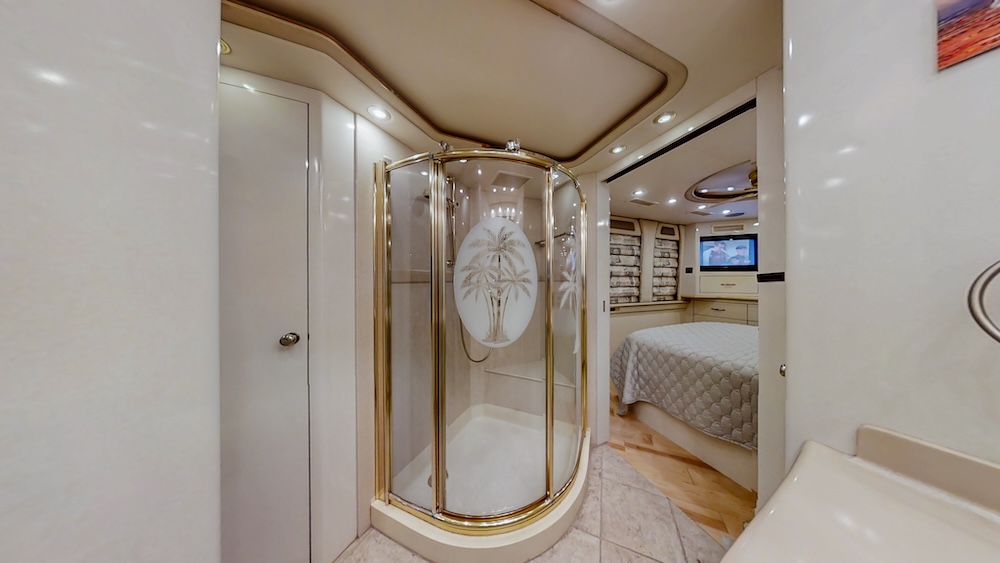 2002 Prevost American XLII For Sale