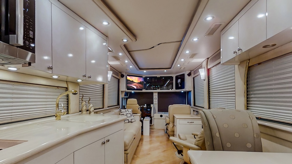 2002 Prevost American XLII For Sale