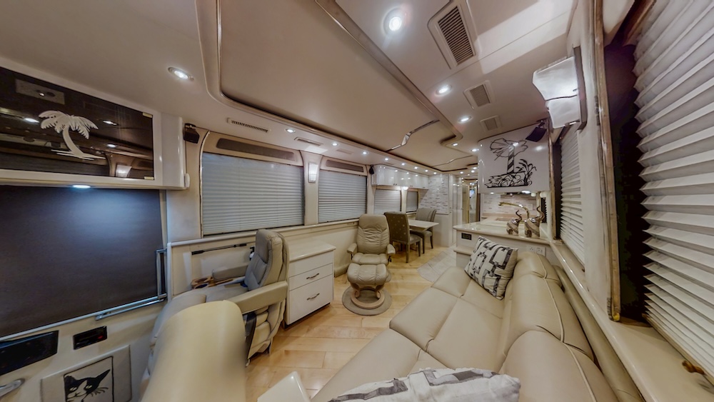 2002 Prevost American XLII For Sale