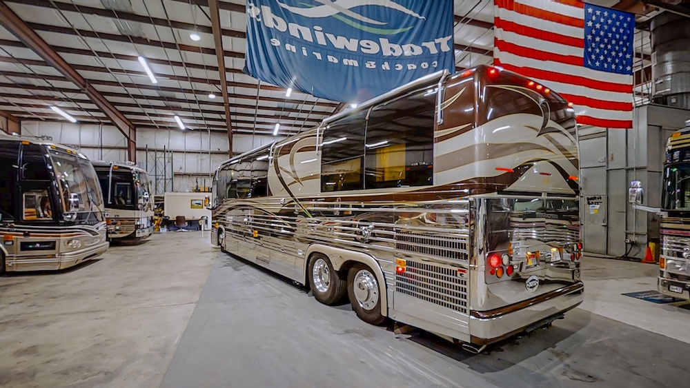 2002 Prevost American XLII For Sale