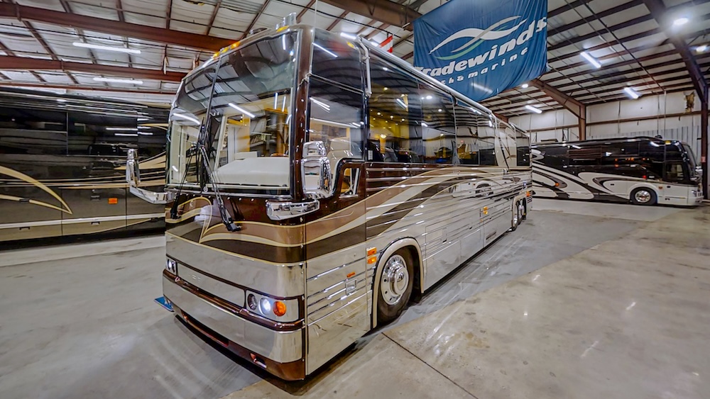2002 Prevost American XLII For Sale