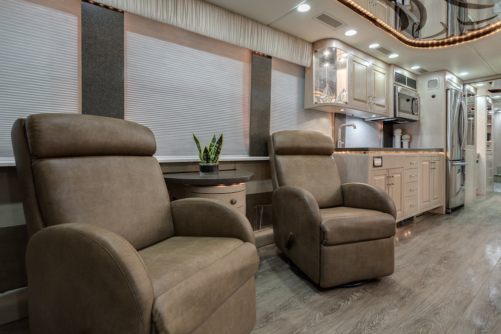 2002 Prevost Angola XLII For Sale